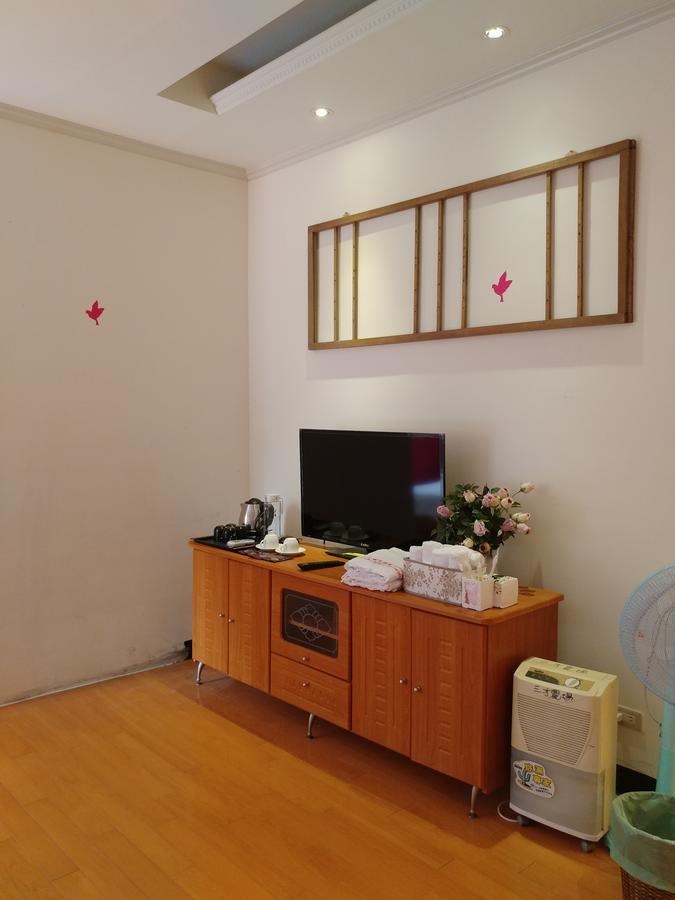 Lohas Gallery Long Stay Hostel Shiding Exterior photo